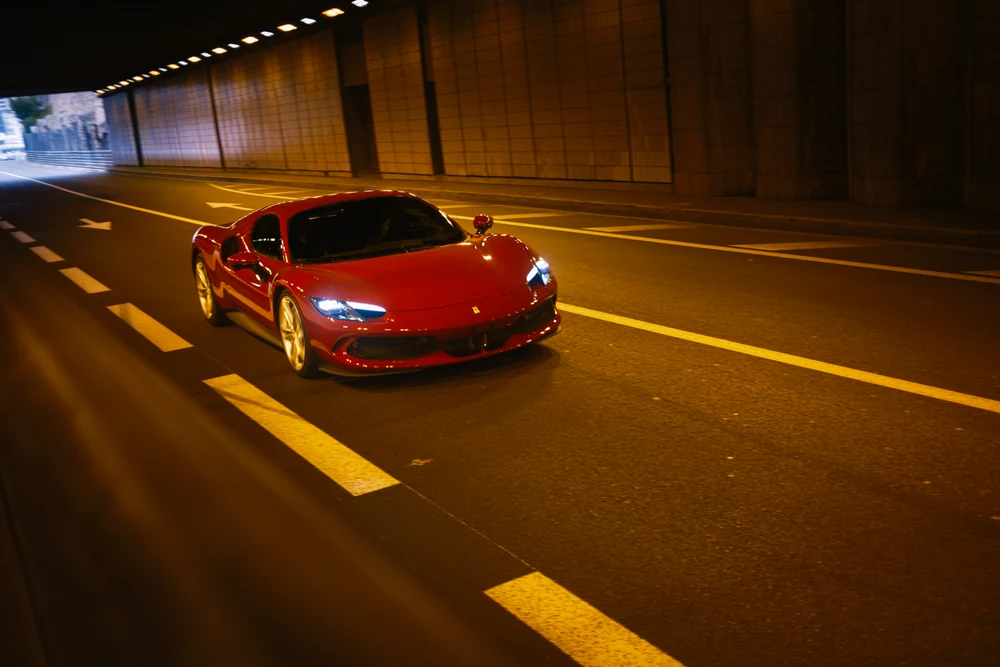 Ferrari 396 GTB im Monaco Tunnel